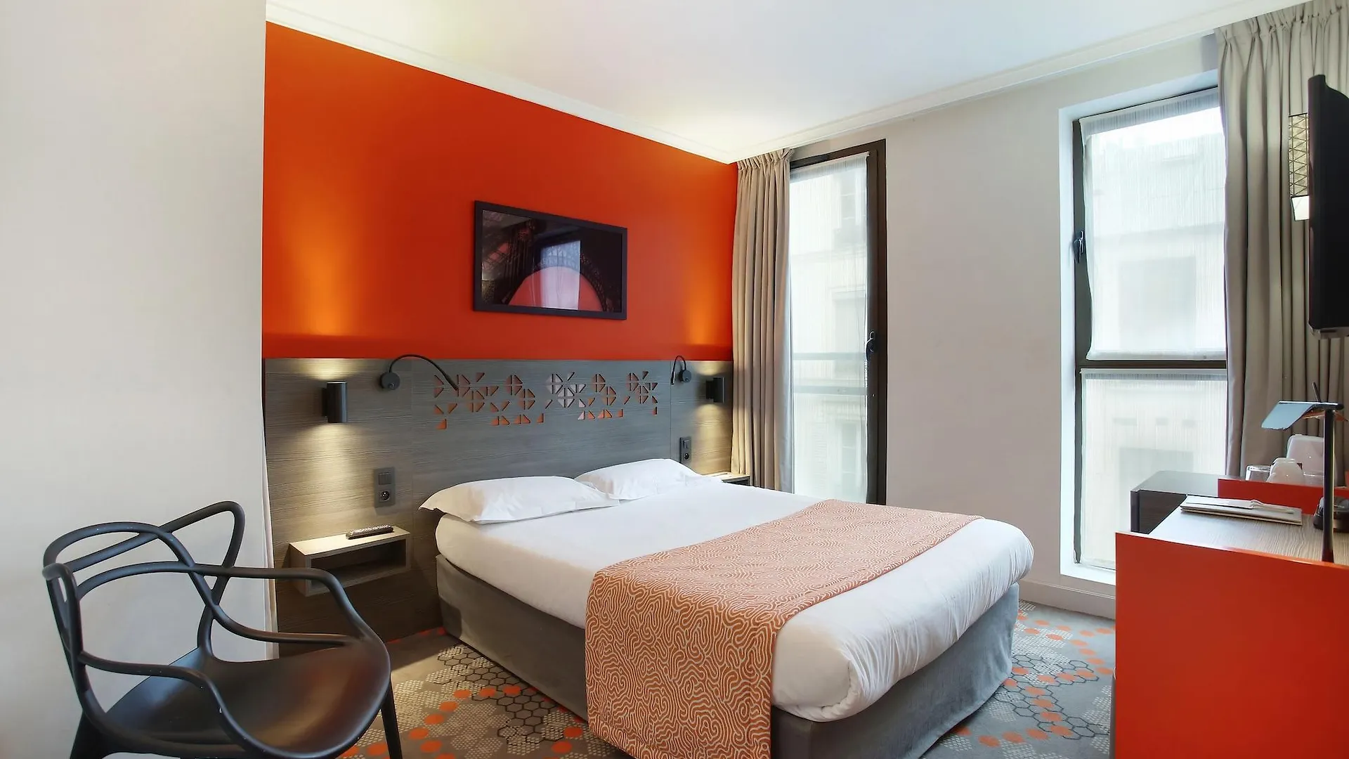 ***  Hotel Eiffel Capitol Paris Fransa