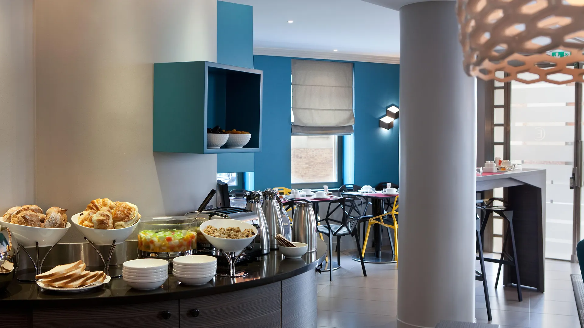 Hotel Eiffel Capitol Paris