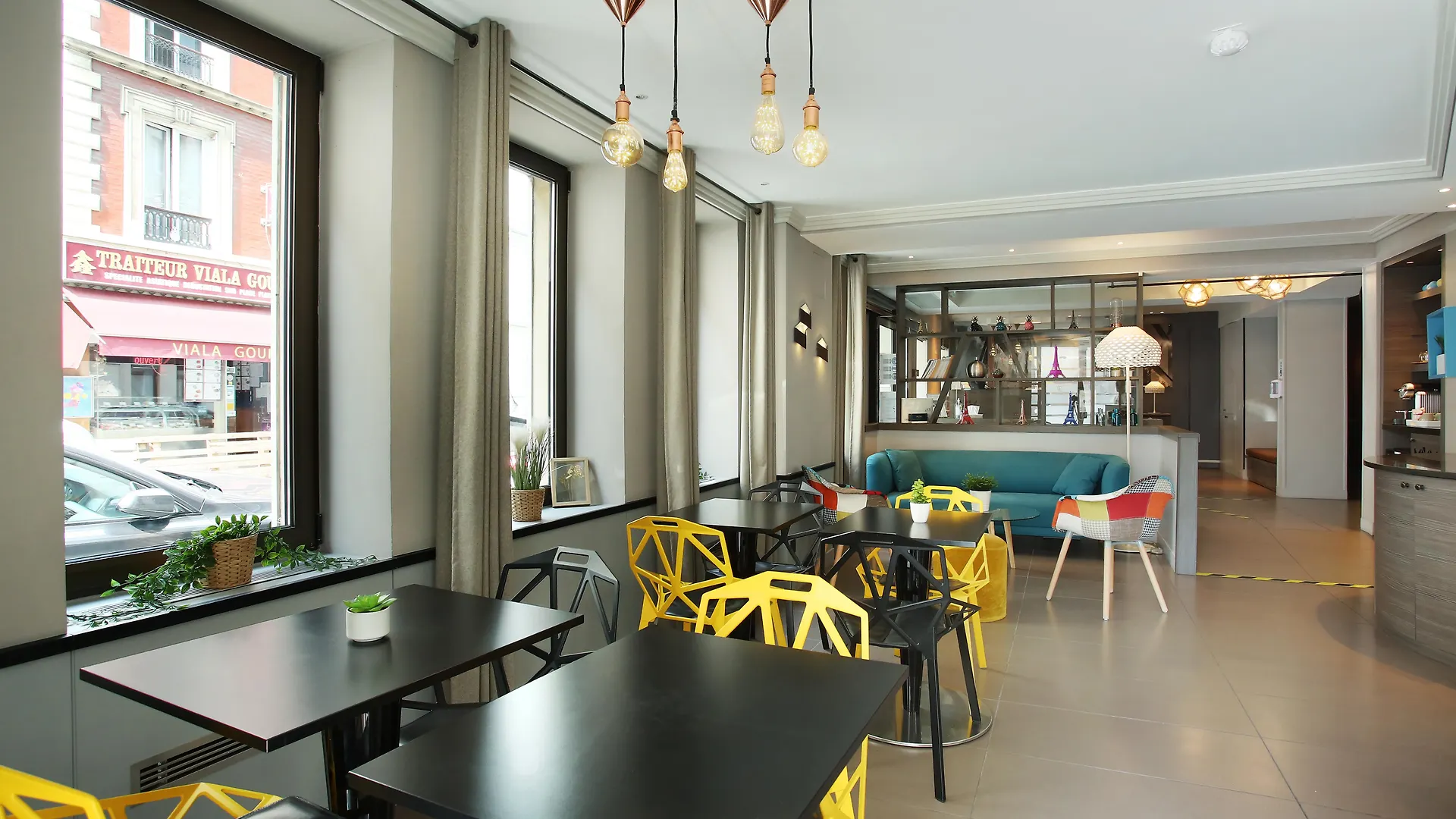 Hotel Eiffel Capitol Paris 3*,  Fransa